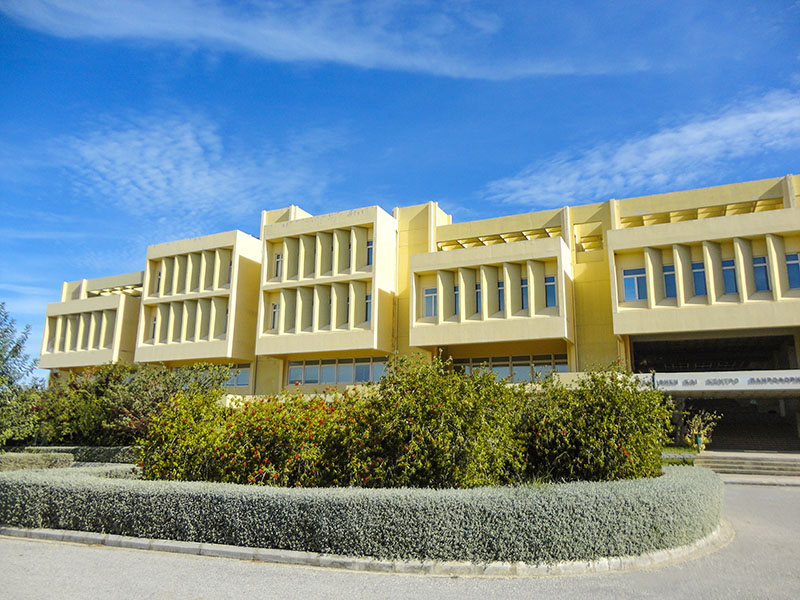 Η βιβλιοθήκη του Πανεπιστημίου Πατρών