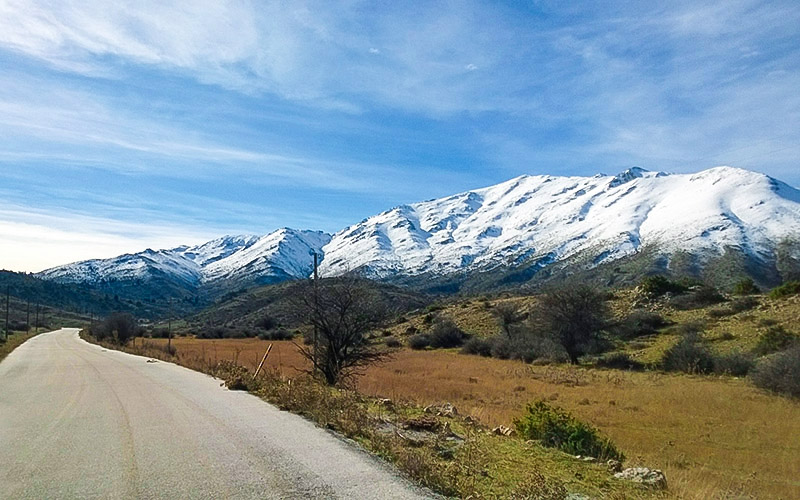 Το όρος Ζήρεια χιονισμένο