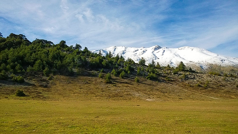Το όρος Ζήρεια χιονισμένο